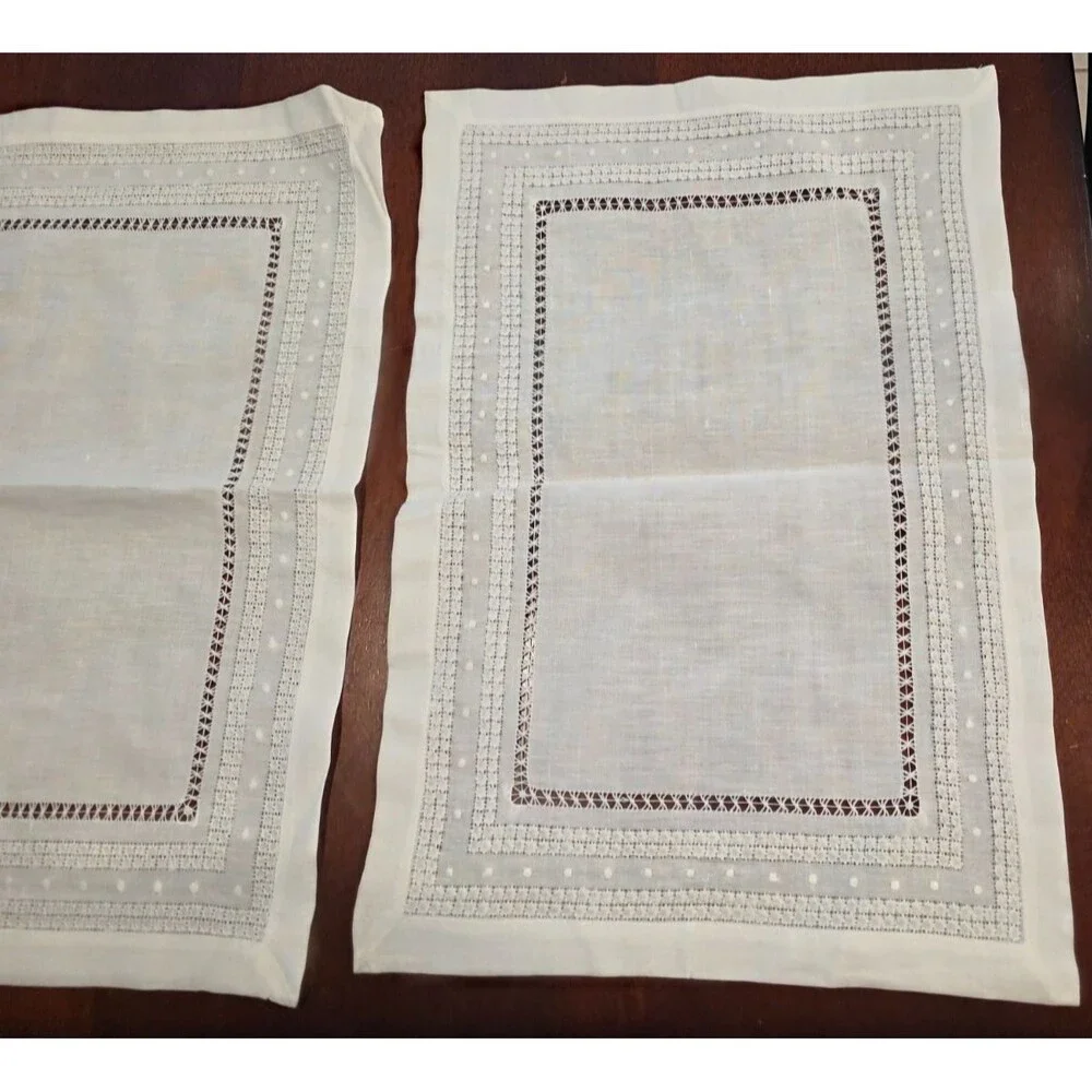 Cut Out Lace Linen Placemats White Set of 4 Vintage Handmade 19.5